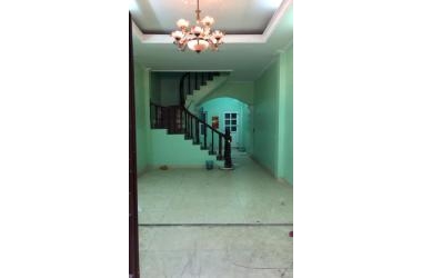 Chỉ 80TR/M OTO tránh quận Thanh Xuân 52m2, 4 tầng, giá 4.2 tỷ LH: 0903409888