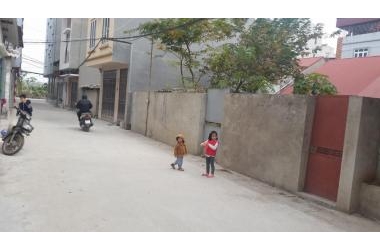 Bán lô đất mặt tiền 6,2m , oto đỗ cửa khu phân lô Vip Tân Xuân , Bắc Từ Liêm