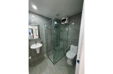Bán rất gấp nhà Nguyễn Lương Bằng, Đống Đa 60mxMT5.2m, ô tô 6m, nhỉnh 4 tỷ