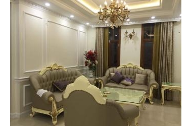 Kinh Doanh Đỉnh! Mặt phố Nguyên Hồng 55m, 5 tầng. Giá nhỉnh 200tr/m
