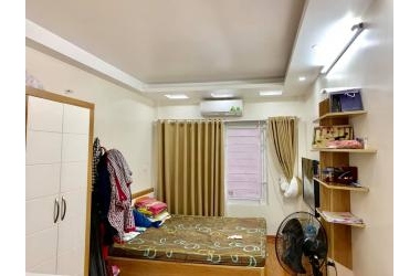 Bán nhà 45m x 5 tầng Phan Văn Trường,Kinh doanh đỉnh , ngay mặt chợ Xanh,Giá chỉ 3,85 tỷ