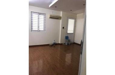 Nhỉnh 2 tỷ! Bán rẻ như cho! Tập thể M5 Nguyễn Chí Thanh 120m2, 2 ngủ