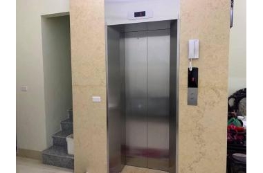Bán rất gấp nhà Xã Đàn Đống Đa, thang máy,ô tô,6 tầng, 45mxMT5m chỉ hơn 6 tỷ