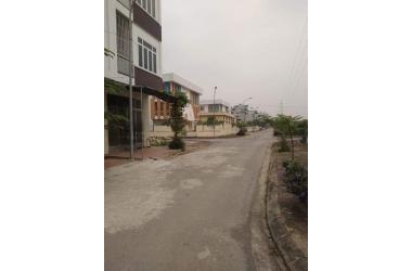 Bán nhà phân lô Yên Nghĩa, ngay chung cư Dương Nội, nhà đẹp, 52mx4T