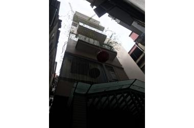 Bán Nhà xuân đỉnh 40m 5T Giá 3,2 tỷ