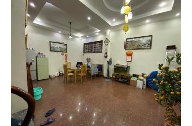 Bán nhà Khương Trung, LÔ GÓC GARA OTO 50m2 chỉ 5.6 tỷ LH: 0903409888