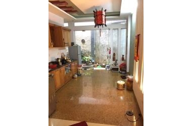 Hàng Hiếm, bán rất gấp nhà Láng Hạ ô tô đỗ cửa, Kinh Doanh chỉ hơn 9 tỷ