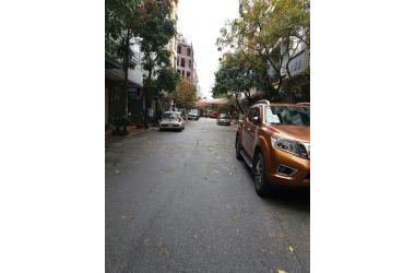 Bán nhà, 143 TRUNG KÍNH, rất hiếm nhà bán, 50M, 9 ti ,call 0913781956