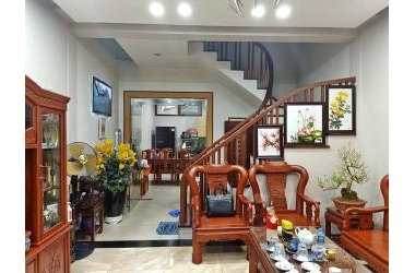 Bán nhà Bế Văn Đàn 70m mặt tiền 10m giá chỉ 5,1 tỷ.
