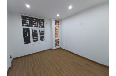 Bán gấp nhà mặt ngõ Vũ Tông Phan 35m2*4T, Ngõ Thông, ô tô, Kinh Doanh. Giá 3.55 tỷ