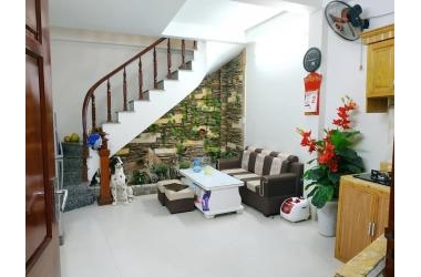 Bán nhà 6 tầng Nguyễn Hoàng Tôn_phân lô_ôtô tránh_3 phút ra Hồ Tây_Giá chỉ 4,3 tỷ