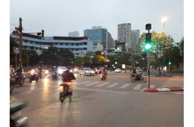 Cần tiền, bán gấp,TRUNG KÍNH, Lô góc, 2 thoáng 80m2 12.3TI CALL 0913781956