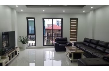 Giảm sốc 500 triệu, nhà Hoàng cầu, Đống Đa,ô tô, Kinh doan đỉnh, chỉ hơn 10 tỷ
