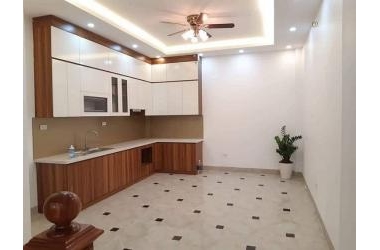 Bán nhà mặt phố Nguyễn Trãi-HÀ ĐÔNG 41m2, 4Tầng, MT 4.2m, ÔTÔ cổng, giá 8 tỷ