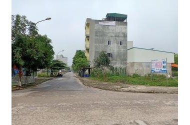 Bán lô đất 50m2 dịch vụ khu Cổng Đồng La Khê, ngã Tư Tố Hữu – Lê Trọng Tấn.