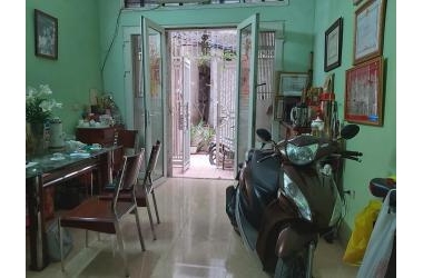 Bán nhà Tôn Thất Tùng, Quận Đống Đa, DT 40m*4T. Giá 5 tỷ