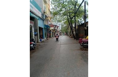 NHÀ ĐẸP PHỐ GIÁP NHỊ, HOÀNG MAI 35M2x4T GIÁ 2.85 TỶ, LH: 0842063837