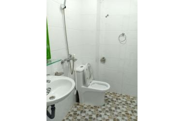 NHÀ ĐẸP PHÂN LÔ, ÔTÔ TRÁNH PHỐ HOÀNG ĐẠO THÀNH, THANH XUÂN 35M2x6T GIÁ 5.9 TỶ, LH: 0842063837.