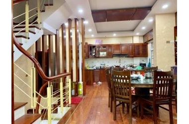 Bán Nhà Phố Khuất Duy Tiến 60m2 x 6 Tầng, 12.3 Tỷ, Lô Góc, Kinh Doanh.