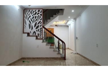 BÁN NHÀ ĐẸP Ở LUÔN SÁT PHỐ XUÂN THỦY 46M 5.2 TỶ TL.