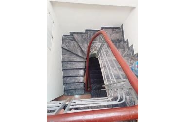 Có 1 không 2, cơ hội đầu tư, nhà Hồ Ba Mẫu, Đống Đa 50m2 chỉ hơn 2 tỷ