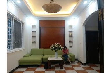 Nhà tuyệt đẹp,Gara, Phân lô Yên Lạc, 42m, 5 tầng