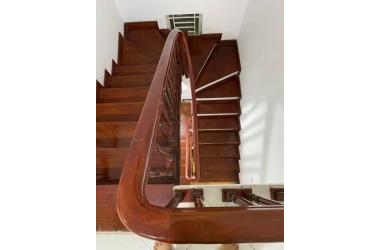 Hạ sốc 200 triệu, nhà Thái Thịnh, Lô góc, 45m2,ô tô 15m chỉ hơn 4 tỷ