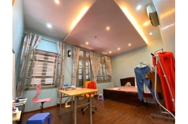 Nhỉnh 8 tỷ! Bán nhà Mặt phố Đặng Tiến Đông 58m2, 4 tầng, mặt tiền 6m