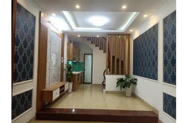 Bán nhà Bùi Xương Trạch, 32m*5t, mt4m, 3 gác, gần phố, 3 tỷ 2
