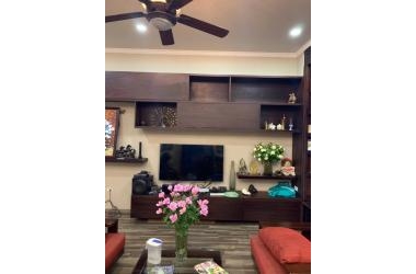 Bán Biệt Thự 6,8 tỷ Nguyễn Văn cừ Gara oto 95M hiếm nhất Long Biên