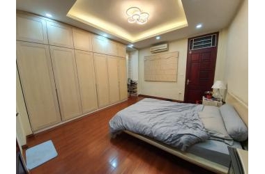 Bán nhà Thanh Nhàn, gần đường, nội thất 5 sao