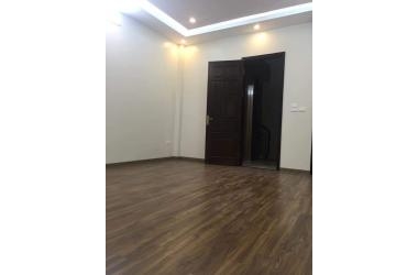 NHÀ SIÊU ĐẸP 279 ĐỘI CẤN, BA ĐÌNH, THANG MÁY 40M2x7T GIÁ 6.1 TỶ, LH: 0842063837.