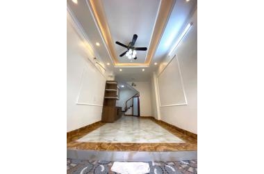 Bán Nhà Mới 4Tâng Ngô Gia Tự oto đỗ cửa chỉ 2,5Tỷ Cực Hiếm Tại Khu Vực