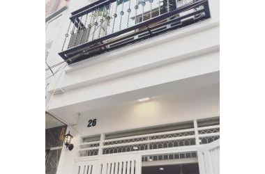 Bán nhà đẹp , vali về ở ngay : DT 42m2 , oto sát nhà , Chỉ 2,6 tỷ phố Xuân ĐỈnh
