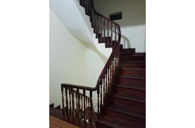 Nhà phố Hoàng Hoa Thám, kinh doanh đỉnh, via hè rộng, 76mx4T, MT 5m