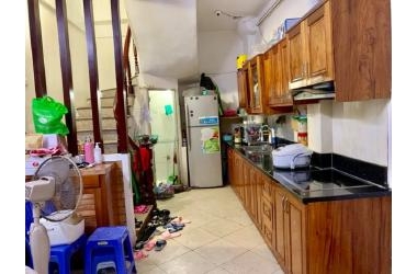 BÁN NHÀ TRẦN THÁI TÔNG 5T Ở LUÔN 2TỶ5 TL