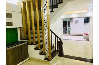 Bán Nhà Mặt Ngõ đường Khương Trung, 33m2, Nhà Mời Đẹp, 3,3 Tỷ