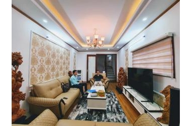 KIm Ngưu, Siêu đẹp, thoáng 3 mặt, gần đường, tin thật 100%