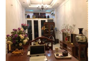 Bán gấp, hạ sốc 450tr, Thanh Nhàn, Lô góc, sân rộng 30m, 2,85 tỷ