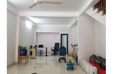 bán nhà ngõ ô tô trương định, diện tích 40m xây 5 tầng, sổ đỏ