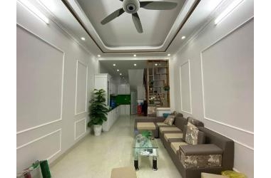 bán nhà ngõ phố tân mai diện tích 35m xây 5 tầng sổ đỏ, tập thể phân lô