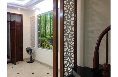 Bán gấp nhà đẹp Đại La ngay Bạch Mai, mới gần phố, ở ngay, chủ thiện chí.