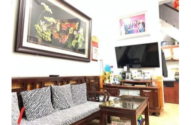 Nhà Tây Sơn, Đống Đa 26m2x4T, MT 3.2m, 2 Thoáng, Gần Phố, Ở Luôn, Giá 2.25 Tỷ.