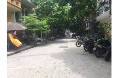 CHÍNH CHỦ BÁN NHÀ MẶT PHỐ ĐỐNG ĐA - KINH DOANH SẦM UẤT- LÔ GÓC - Ô TÔ.