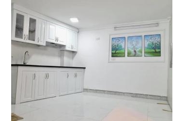 Nhà siêu hiếm Minh Khai, lô góc, ô tô đỗ cửa 2 tỷ