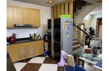 BÁN NHÀ NGÕ THÁI THỊNH,ĐĐa, ô tô vào, 47m2, 5tầng, MT 4m6, giá 5tỷ8 L/H: SƠN 0984994677