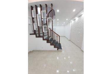 Bán nhà đẹp Khương Đình 38m 4 Phòng Ngủ giá chỉ 3 tỷ LH: 0903409888
