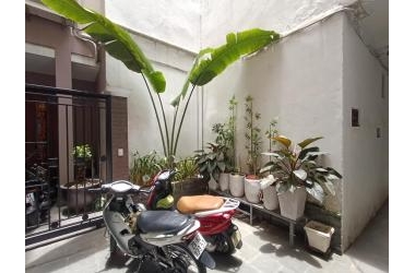 CẦN BÁN NHÀ tại Đồng Nhân Quận Hai Bà Trưng 74M2 chỉ 4.85 Tỷ