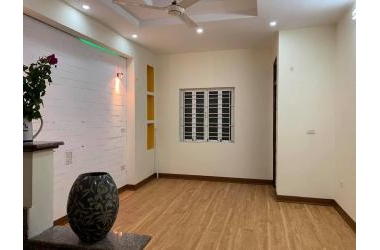 Nhỉnh 2 tỷ sở hữu nhà 32m Ngọc Khánh Ba Đình-Lô góc-Ngõ rộng 3m thoáng sạch