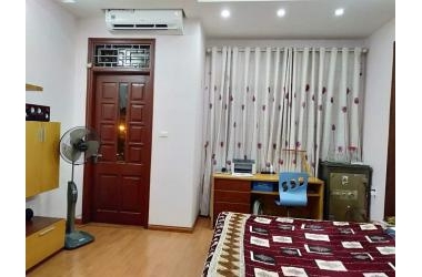 Bán nhà Hồ Đắc Di 40m ra ô tô tránh 100m ra hồ 45m2 chỉ 3.85 tỷ
